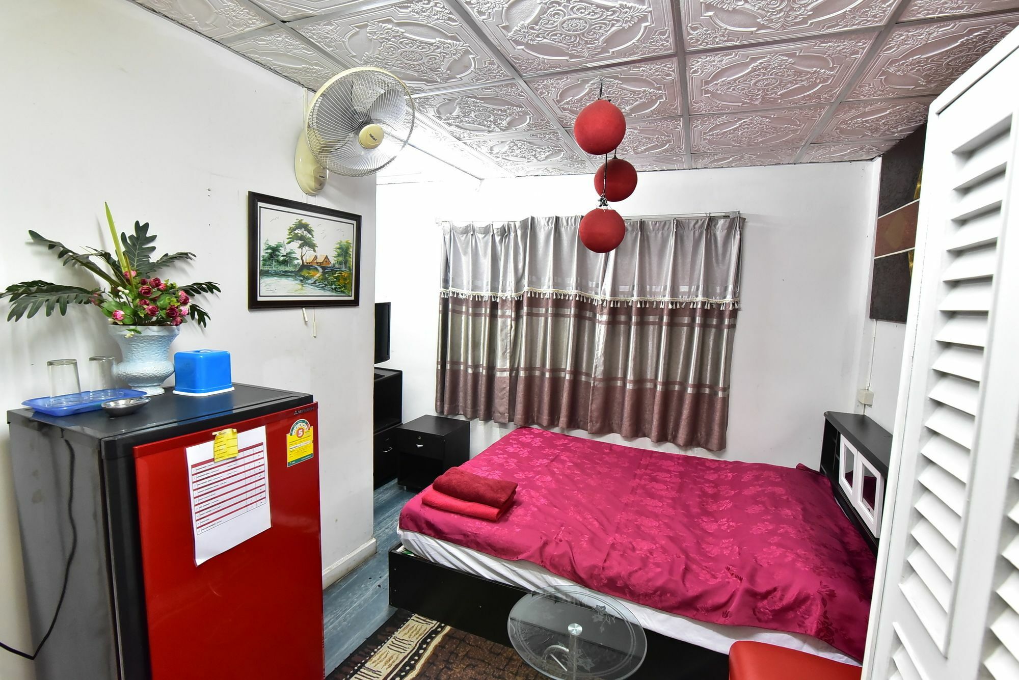 Maxwell Inn Патая Екстериор снимка